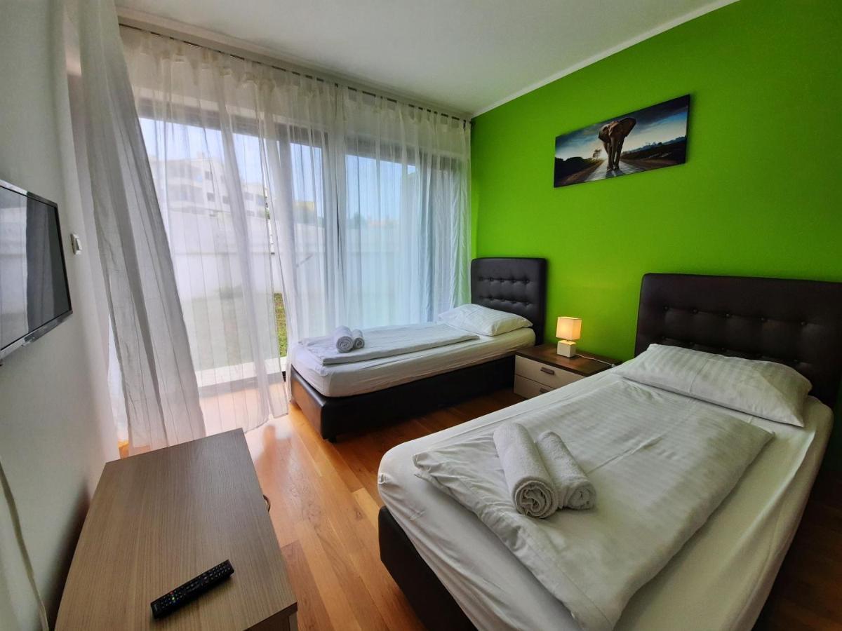 Maslina Apartment Premantura Ngoại thất bức ảnh