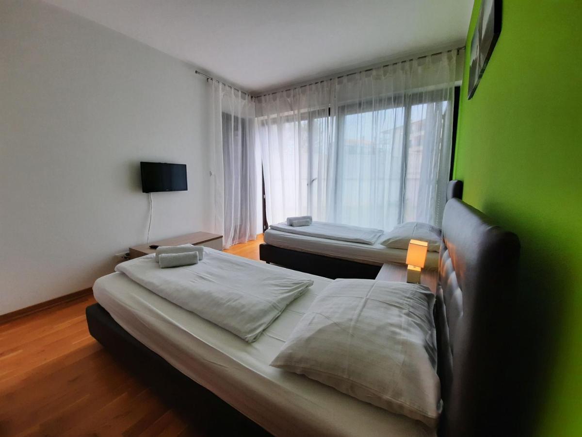 Maslina Apartment Premantura Ngoại thất bức ảnh