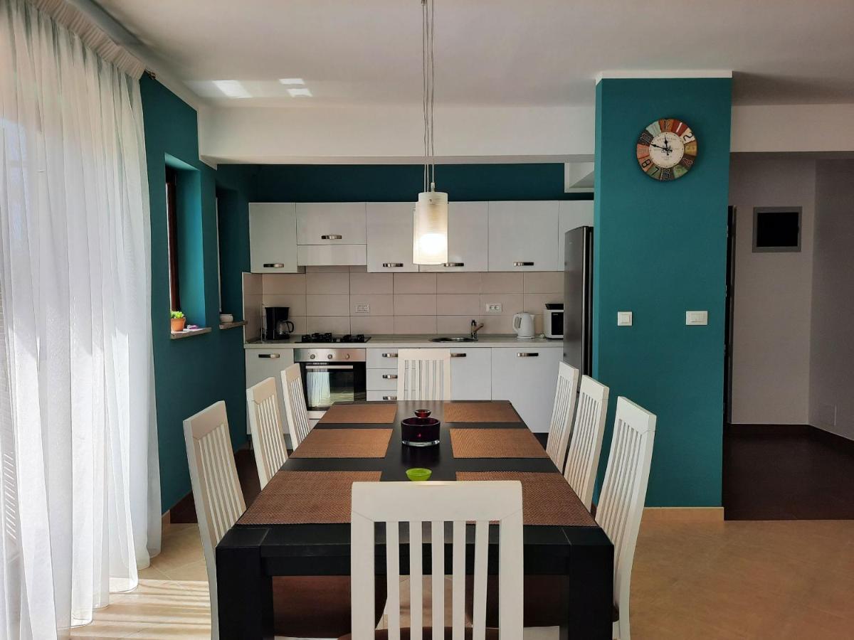 Maslina Apartment Premantura Ngoại thất bức ảnh